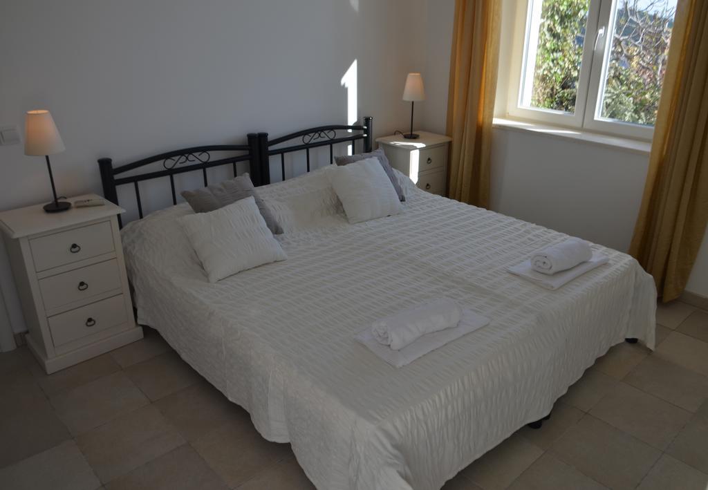 Apartment Chic Ploce *